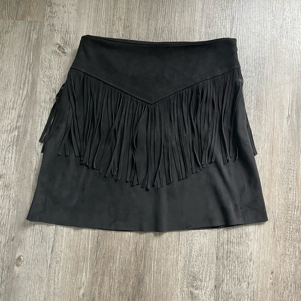 Gianni Bini XS Black Fringe Mini Skirt Fall Western Cowgirl Bachelorette Fest